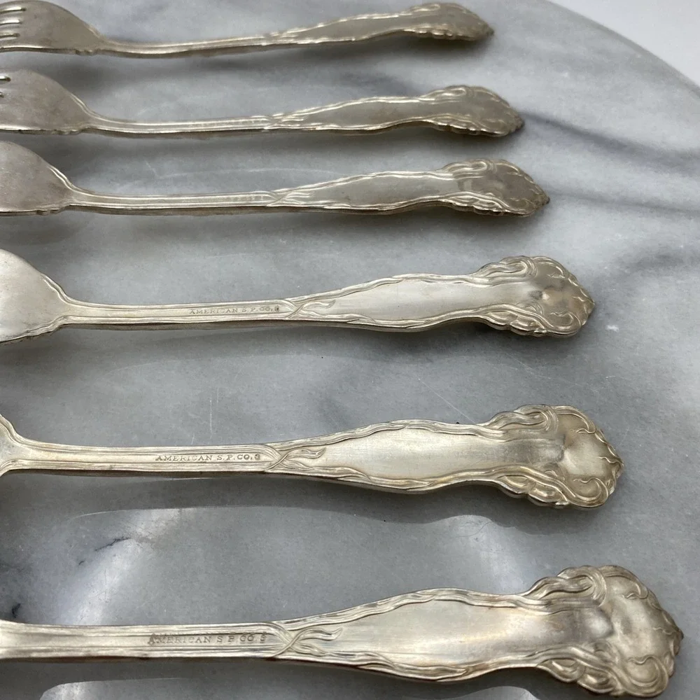 American Silver Plate Co Vintage 40+ Pc Flatware Set Floral Art Nouveau Wood Box